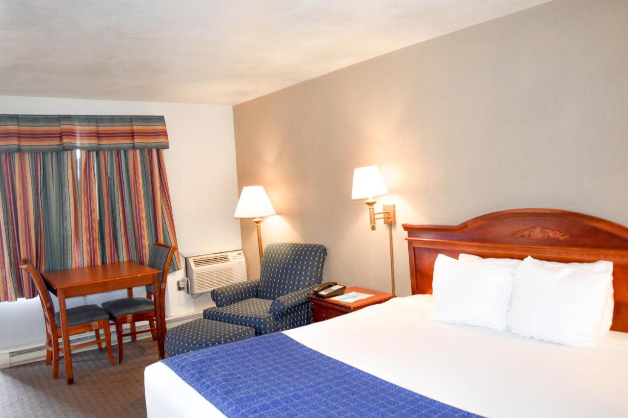Attleboro Motor Inn Dış mekan fotoğraf