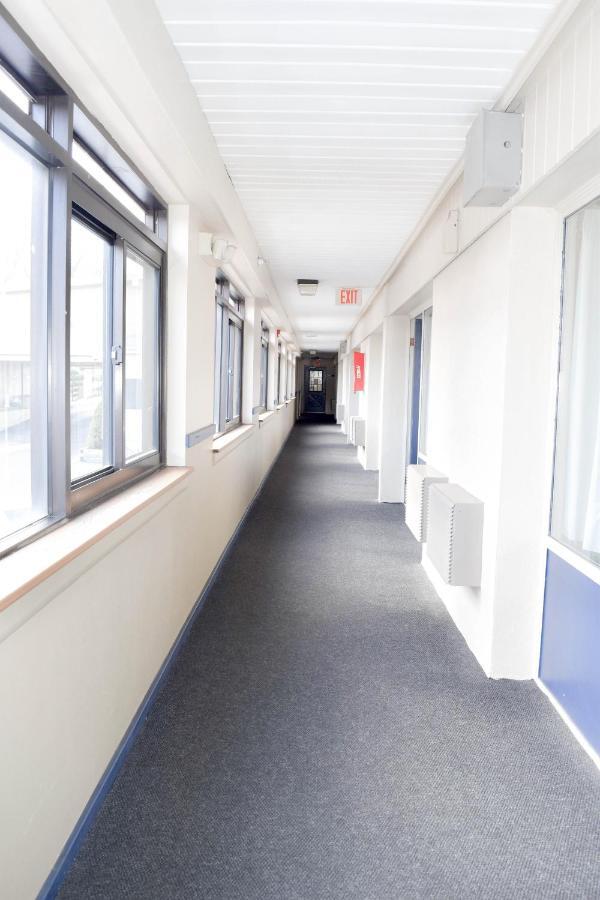 Attleboro Motor Inn Dış mekan fotoğraf